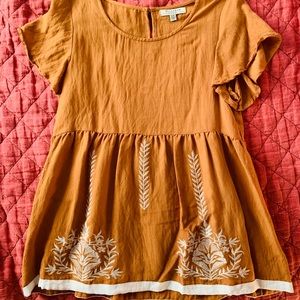 4/$25 Dreamy bell sleeve boho top